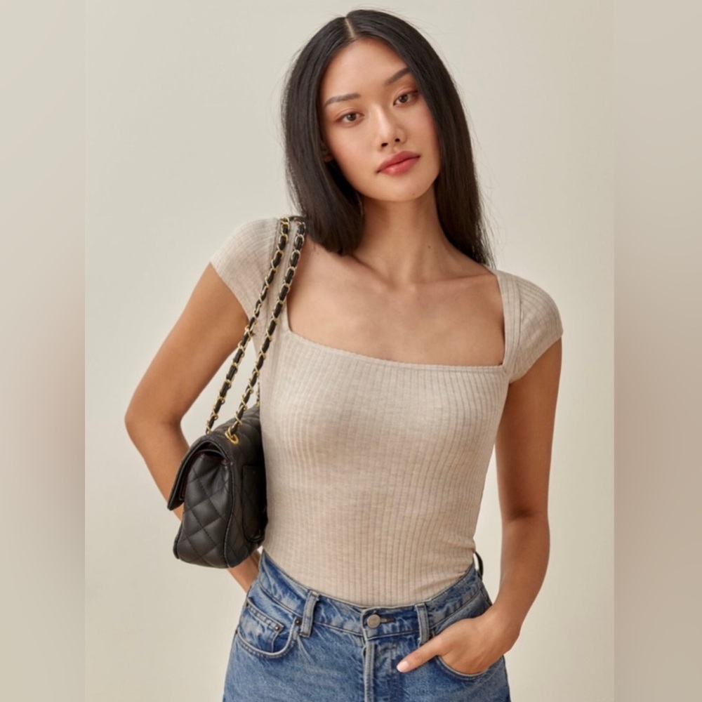 Reformation (Tan color) Bardot Knit Square Neck Cap Sleeve Top Size Medium